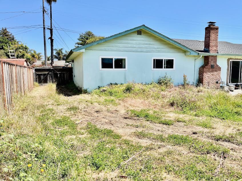 Detail Gallery Image 10 of 25 For 7 Valdez Ln, Watsonville,  CA 95076 - 3 Beds | 2 Baths