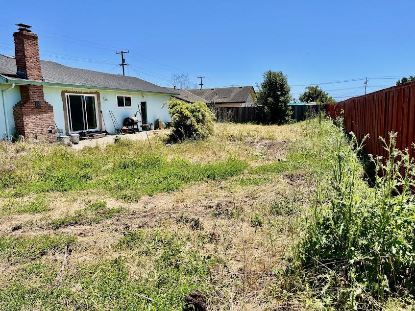 Detail Gallery Image 12 of 25 For 7 Valdez Ln, Watsonville,  CA 95076 - 3 Beds | 2 Baths