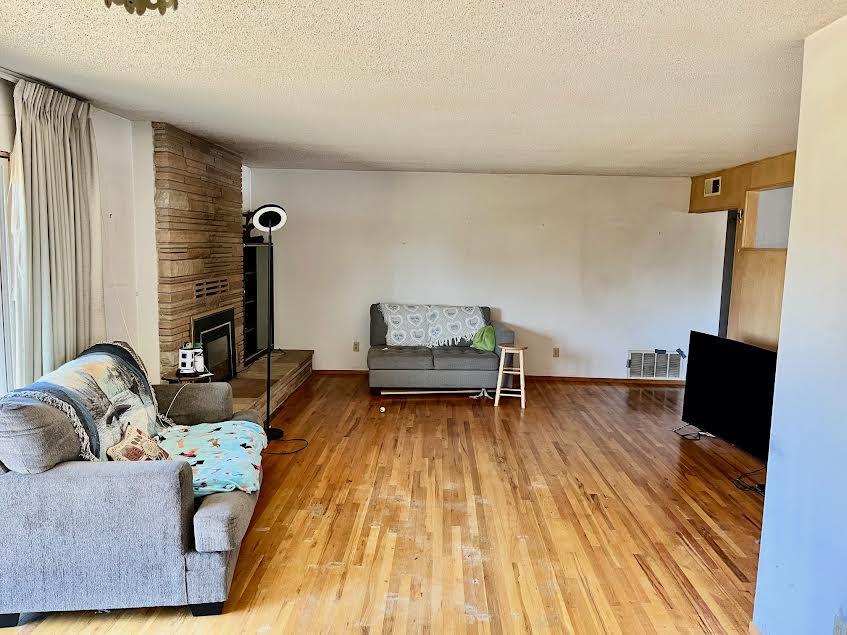 Detail Gallery Image 4 of 25 For 7 Valdez Ln, Watsonville,  CA 95076 - 3 Beds | 2 Baths