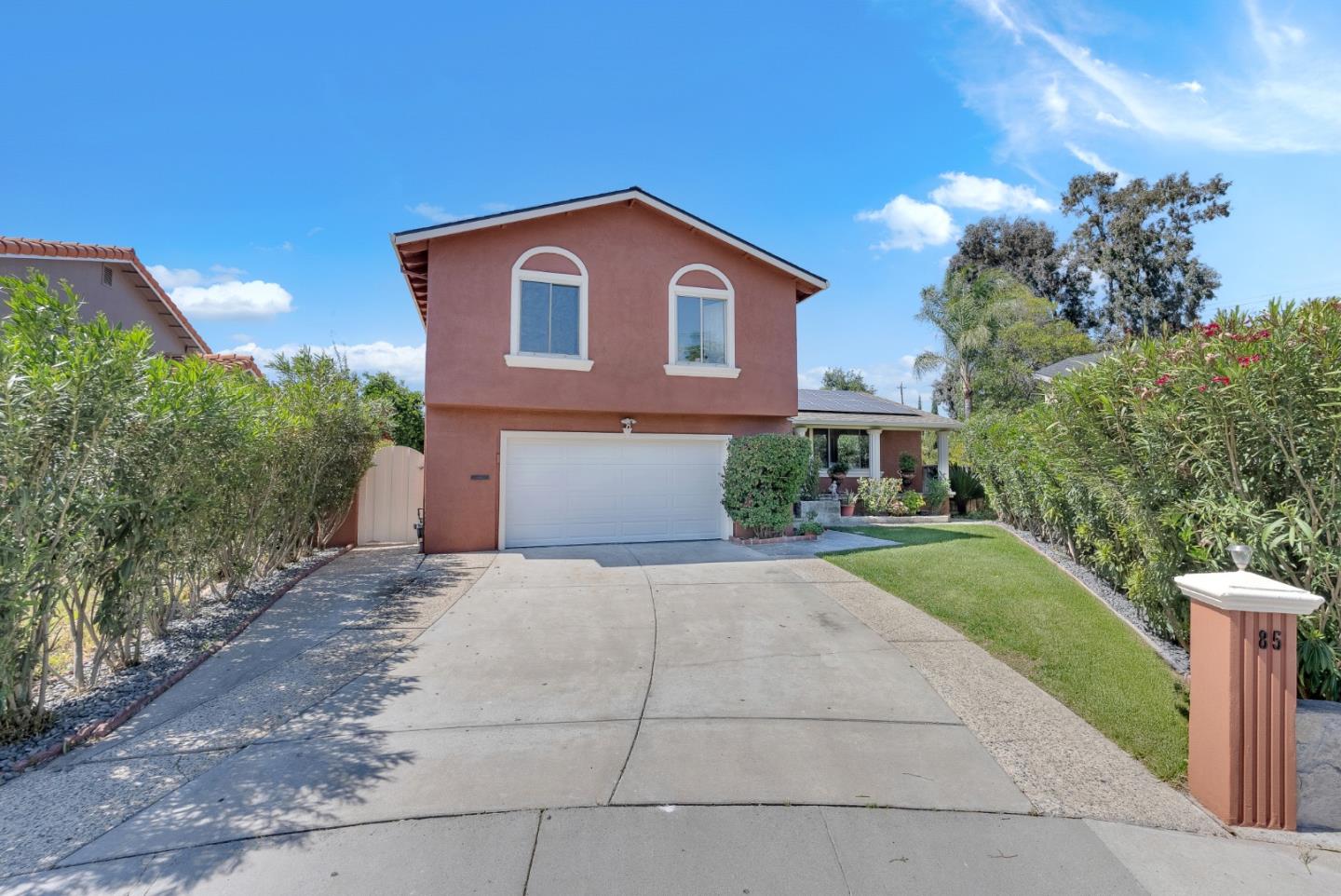 Detail Gallery Image 3 of 42 For 85 Park Oxford Pl, San Jose,  CA 95136 - 4 Beds | 3 Baths