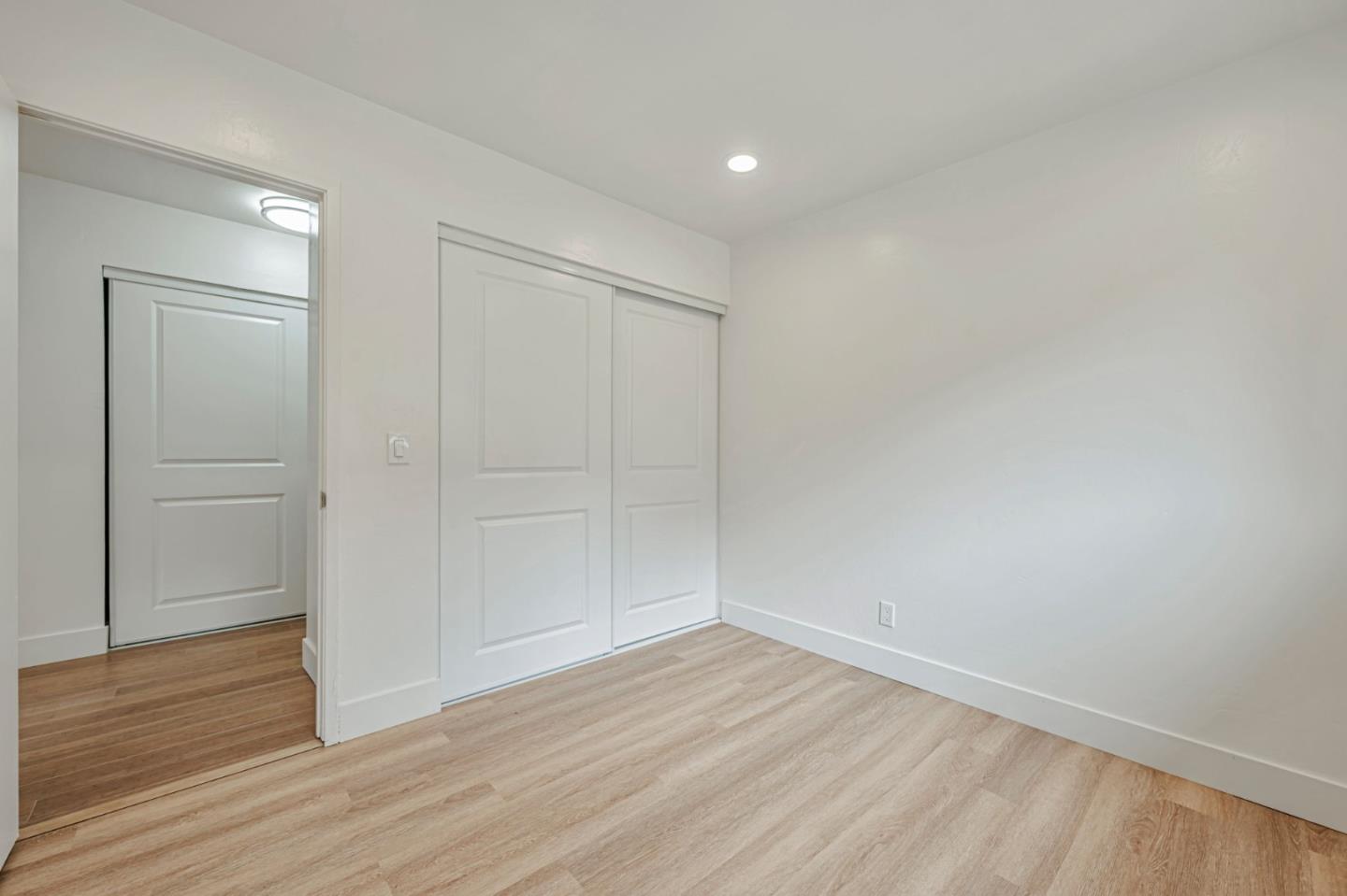 Detail Gallery Image 16 of 23 For 6046 Reo Pl, San Diego,  CA 92139 - 4 Beds | 2 Baths