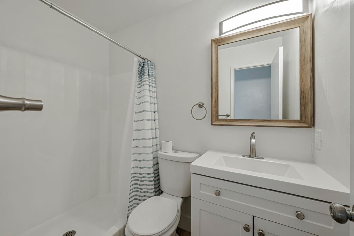 Detail Gallery Image 18 of 23 For 6046 Reo Pl, San Diego,  CA 92139 - 4 Beds | 2 Baths