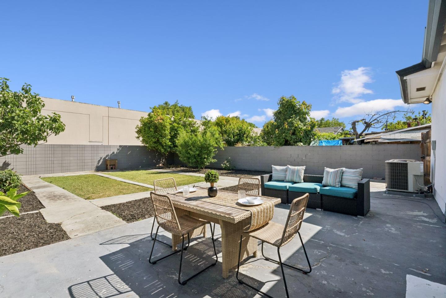 Detail Gallery Image 42 of 54 For 114 Hollywood Ave, San Jose,  CA 95112 - 3 Beds | 2 Baths