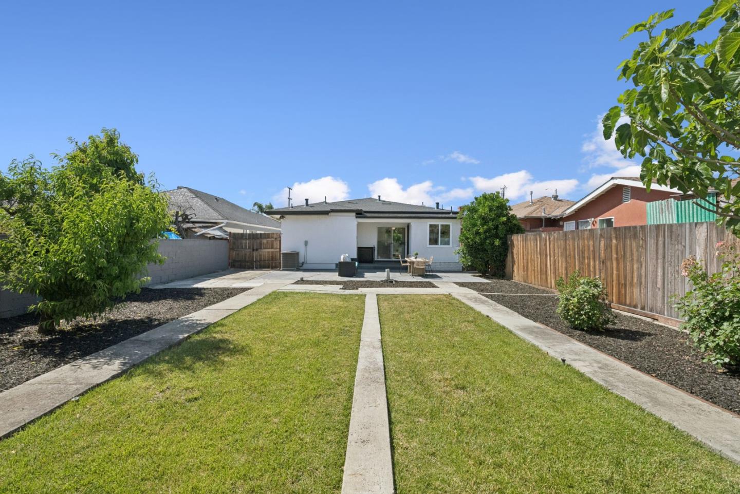 Detail Gallery Image 43 of 54 For 114 Hollywood Ave, San Jose,  CA 95112 - 3 Beds | 2 Baths