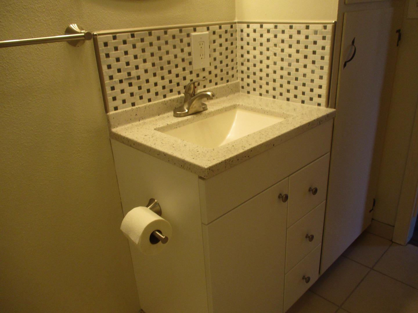 Detail Gallery Image 15 of 30 For Murray Ave, Gilroy,  CA 95020 - 2 Beds | 2 Baths