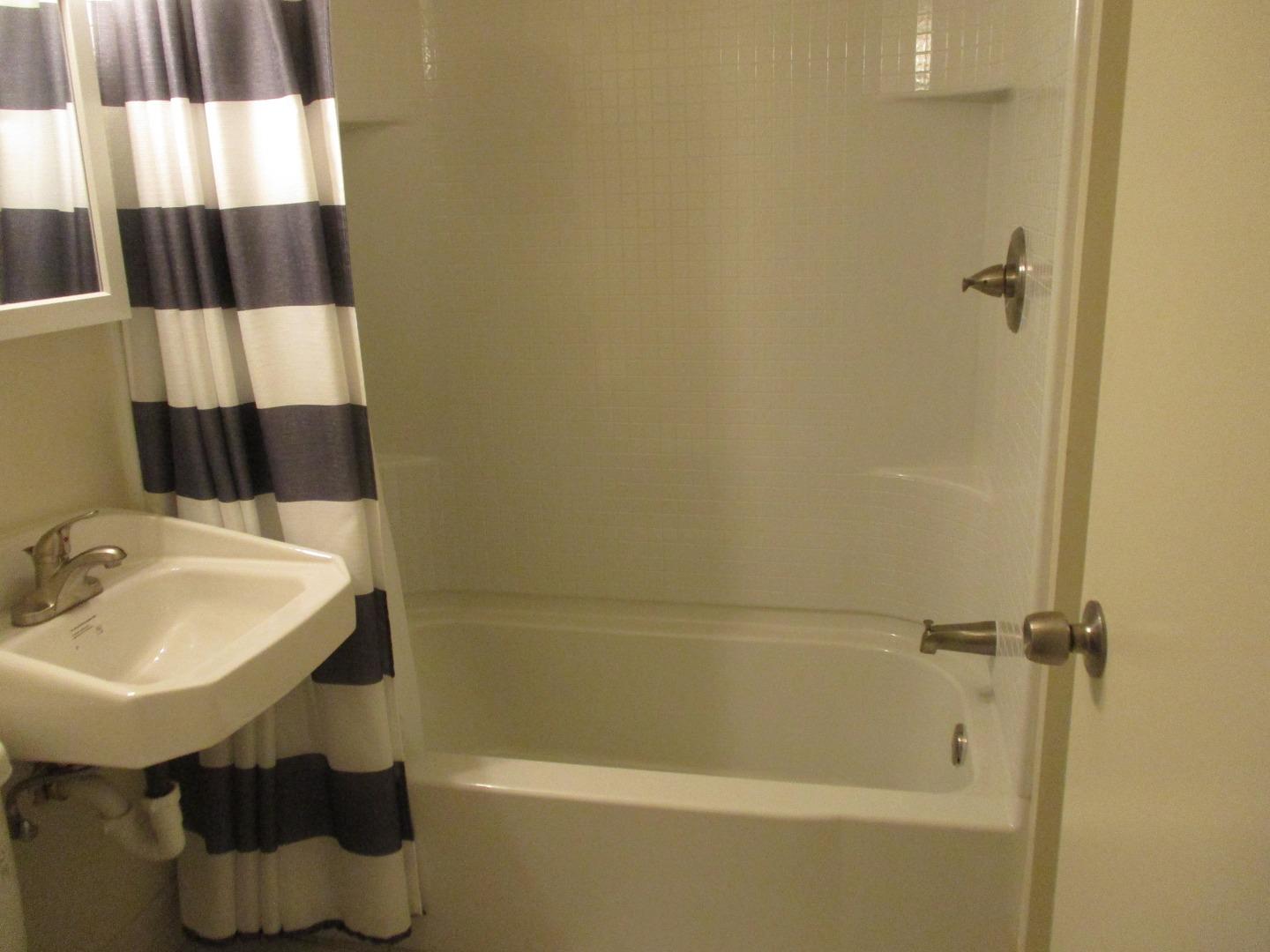 Detail Gallery Image 24 of 30 For Murray Ave, Gilroy,  CA 95020 - 2 Beds | 2 Baths