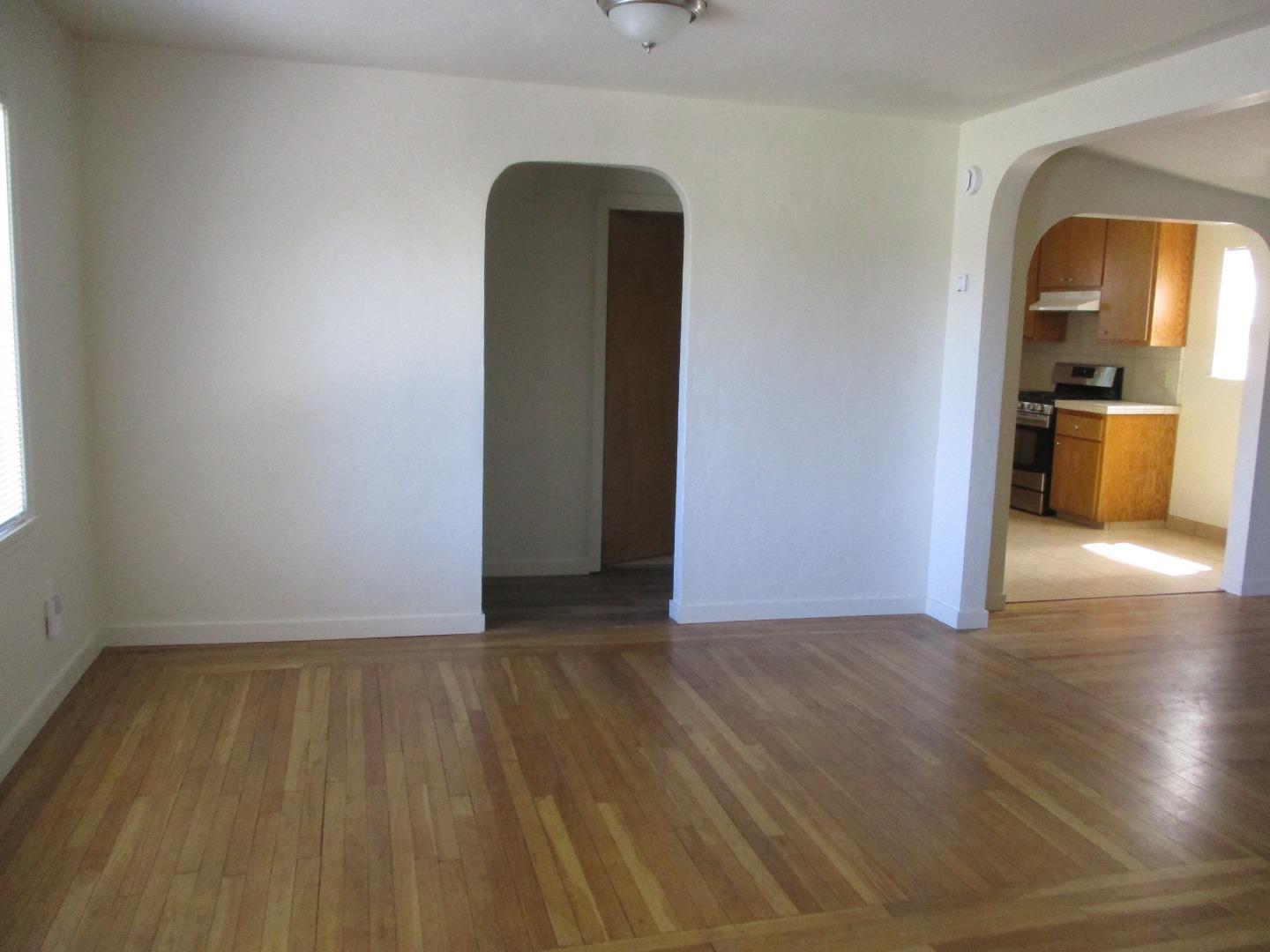 Detail Gallery Image 5 of 30 For Murray Ave, Gilroy,  CA 95020 - 2 Beds | 2 Baths