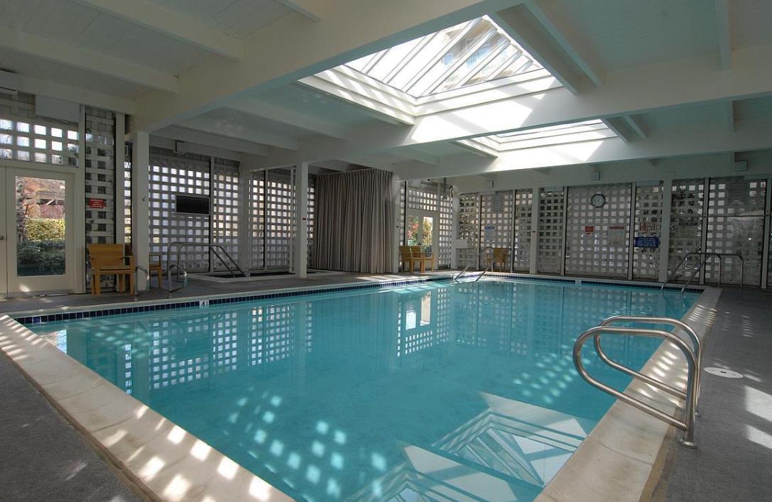 Detail Gallery Image 2 of 3 For 1 Baldwin Ave #709,  San Mateo,  CA 94401 - 2 Beds | 2 Baths