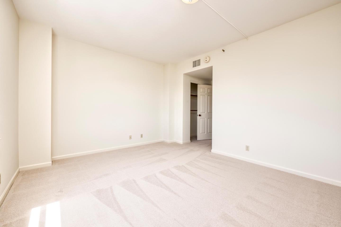 Detail Gallery Image 4 of 7 For 1 Baldwin Ave #709,  San Mateo,  CA 94401 - 2 Beds | 2 Baths