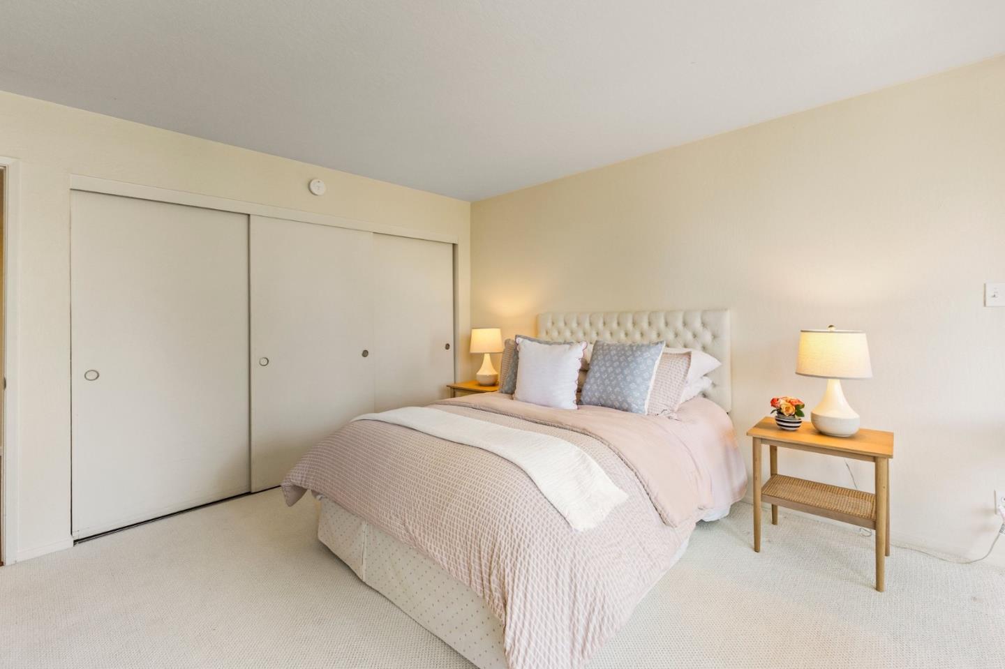 Detail Gallery Image 22 of 37 For 1721 Stone Pine Ln, Menlo Park,  CA 94025 - 3 Beds | 2/1 Baths