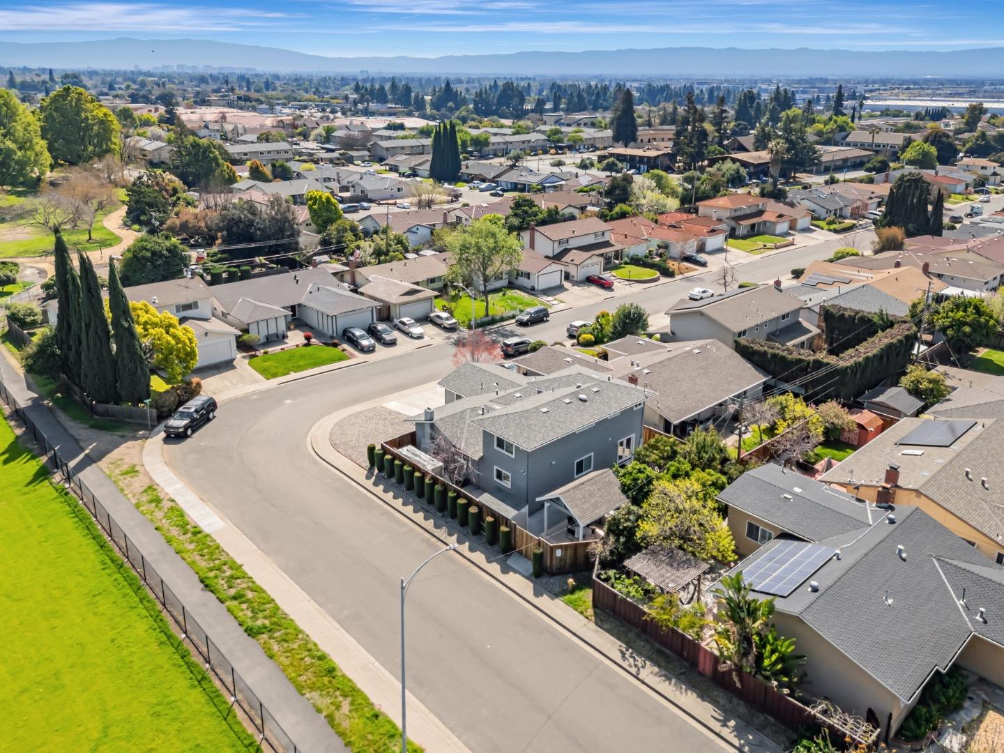 Detail Gallery Image 61 of 64 For 1589 Sonoma Dr, Milpitas,  CA 95035 - 5 Beds | 3/1 Baths