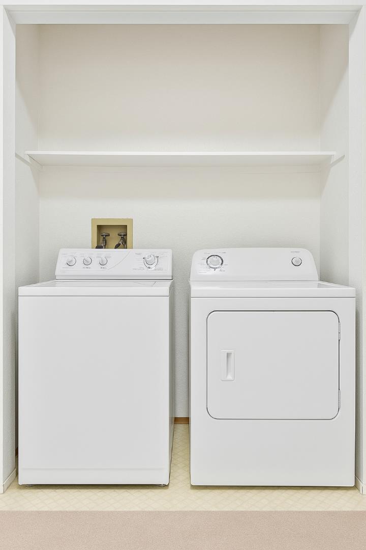 Detail Gallery Image 9 of 12 For 671 Pointe Pacific #1,  Daly City,  CA 94014 - 3 Beds | 2/1 Baths
