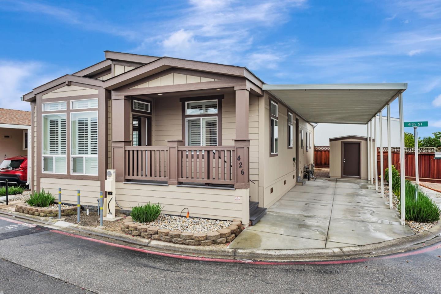 Detail Gallery Image 2 of 35 For 1085 Tasman Dr #426,  Sunnyvale,  CA 94089 - 3 Beds | 2 Baths