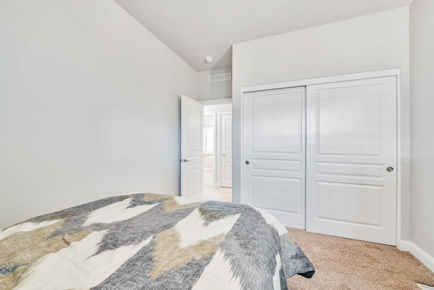 Detail Gallery Image 25 of 35 For 1085 Tasman Dr #426,  Sunnyvale,  CA 94089 - 3 Beds | 2 Baths