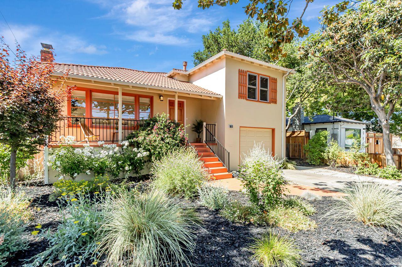 Detail Gallery Image 3 of 50 For 991 E Taylor St, San Jose,  CA 95112 - 3 Beds | 2 Baths