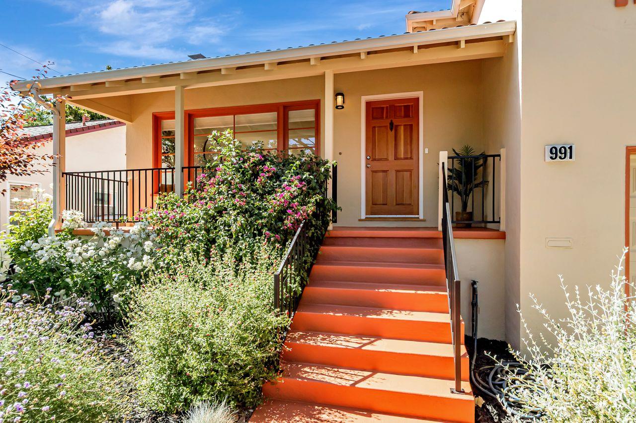 Detail Gallery Image 4 of 50 For 991 E Taylor St, San Jose,  CA 95112 - 3 Beds | 2 Baths