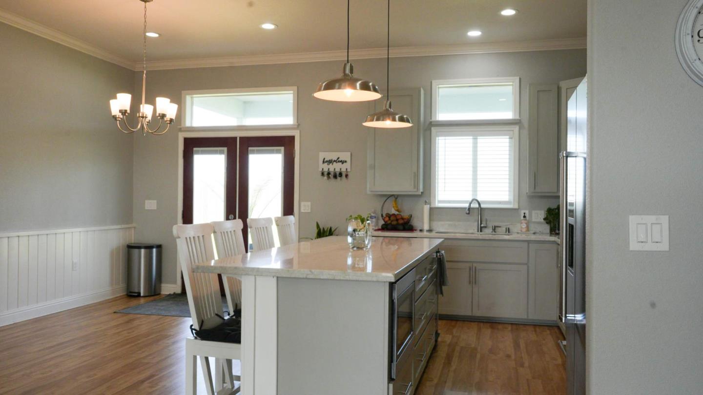Detail Gallery Image 8 of 20 For 496 Northwood St, Escalon,  CA 95320 - 3 Beds | 2 Baths