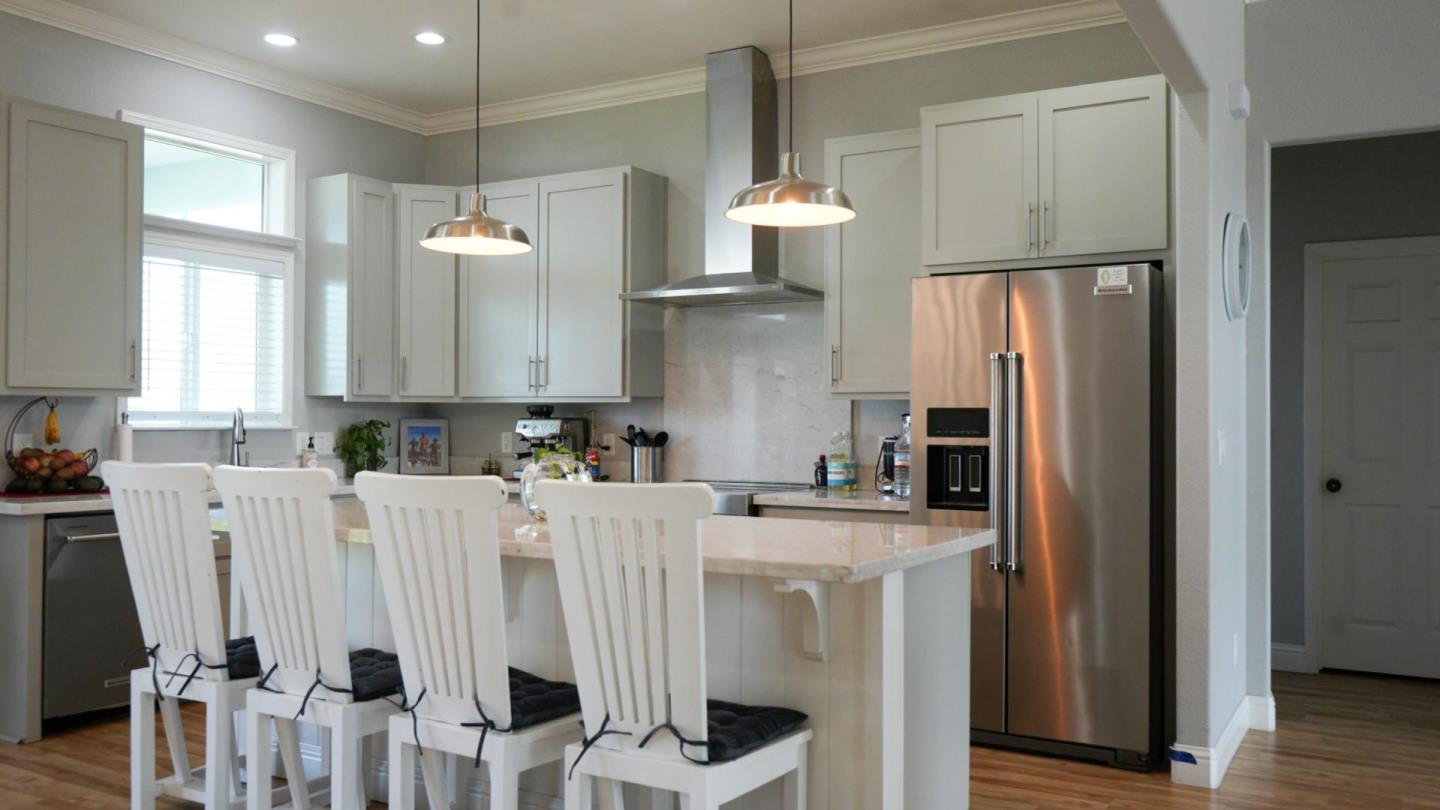 Detail Gallery Image 9 of 20 For 496 Northwood St, Escalon,  CA 95320 - 3 Beds | 2 Baths