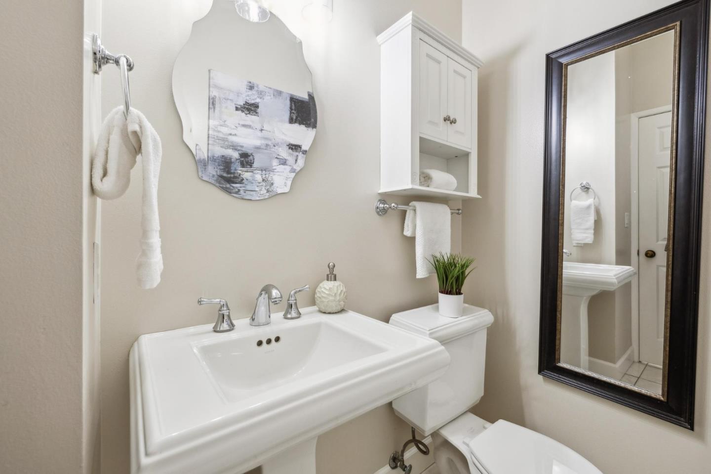 Detail Gallery Image 14 of 41 For 821 Laurel Ave #7,  San Mateo,  CA 94401 - 2 Beds | 2/1 Baths
