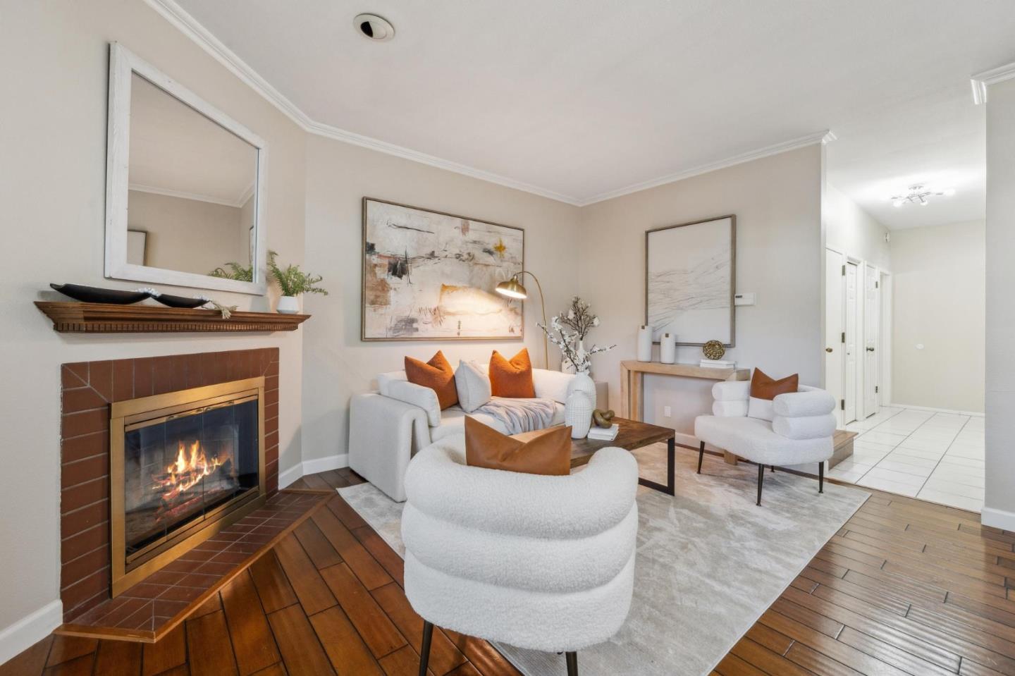 Detail Gallery Image 3 of 41 For 821 Laurel Ave #7,  San Mateo,  CA 94401 - 2 Beds | 2/1 Baths