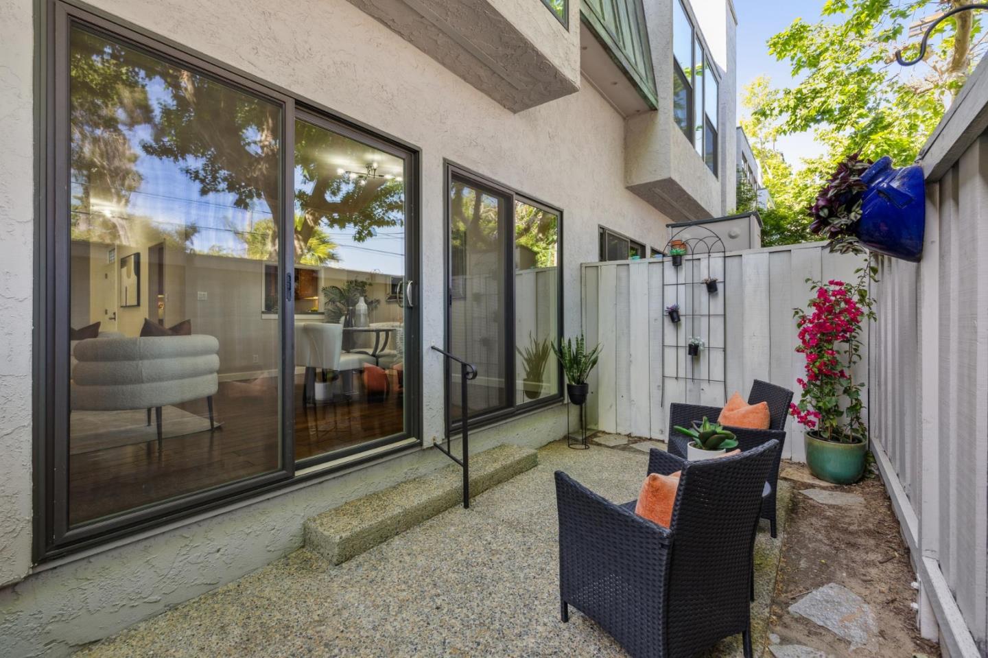 Detail Gallery Image 32 of 41 For 821 Laurel Ave #7,  San Mateo,  CA 94401 - 2 Beds | 2/1 Baths