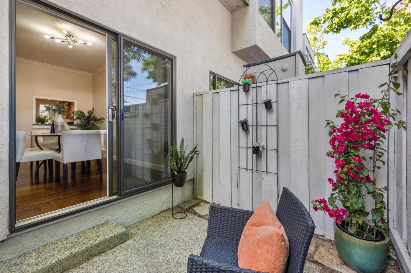 Detail Gallery Image 35 of 41 For 821 Laurel Ave #7,  San Mateo,  CA 94401 - 2 Beds | 2/1 Baths