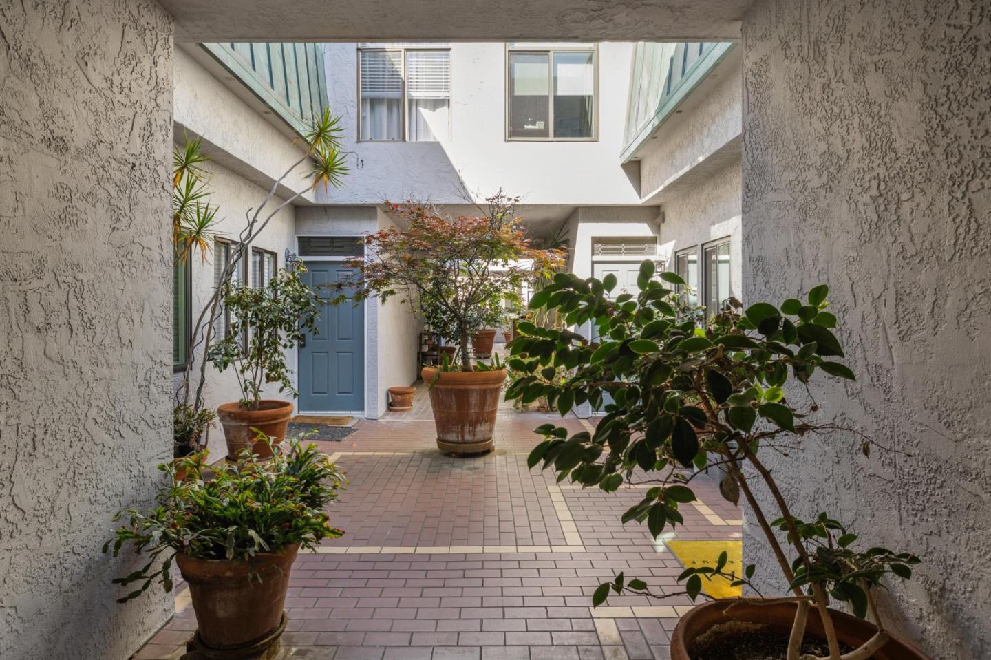 Detail Gallery Image 38 of 41 For 821 Laurel Ave #7,  San Mateo,  CA 94401 - 2 Beds | 2/1 Baths