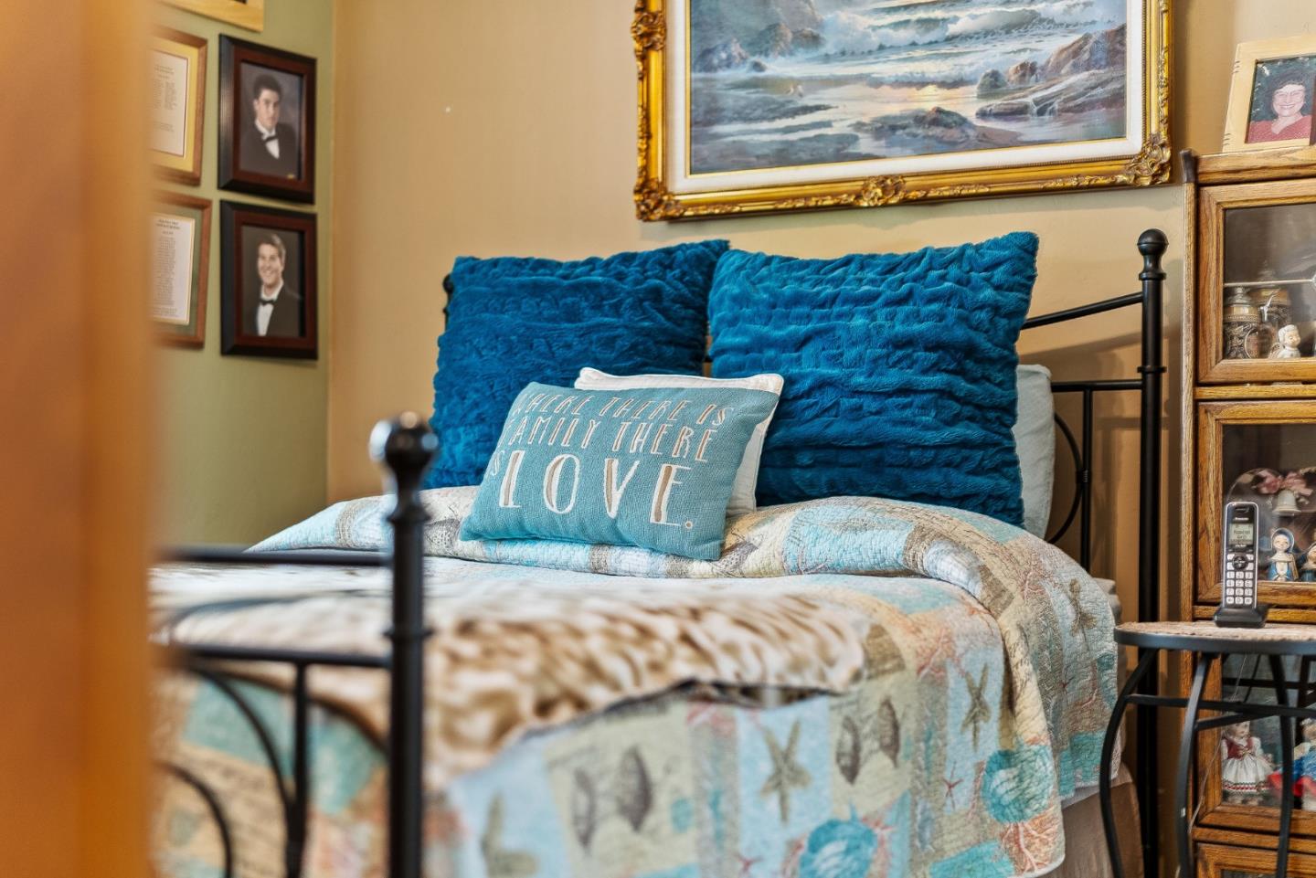 Detail Gallery Image 14 of 44 For 3485 Stable Ln, Santa Cruz,  CA 95065 - 3 Beds | 2 Baths