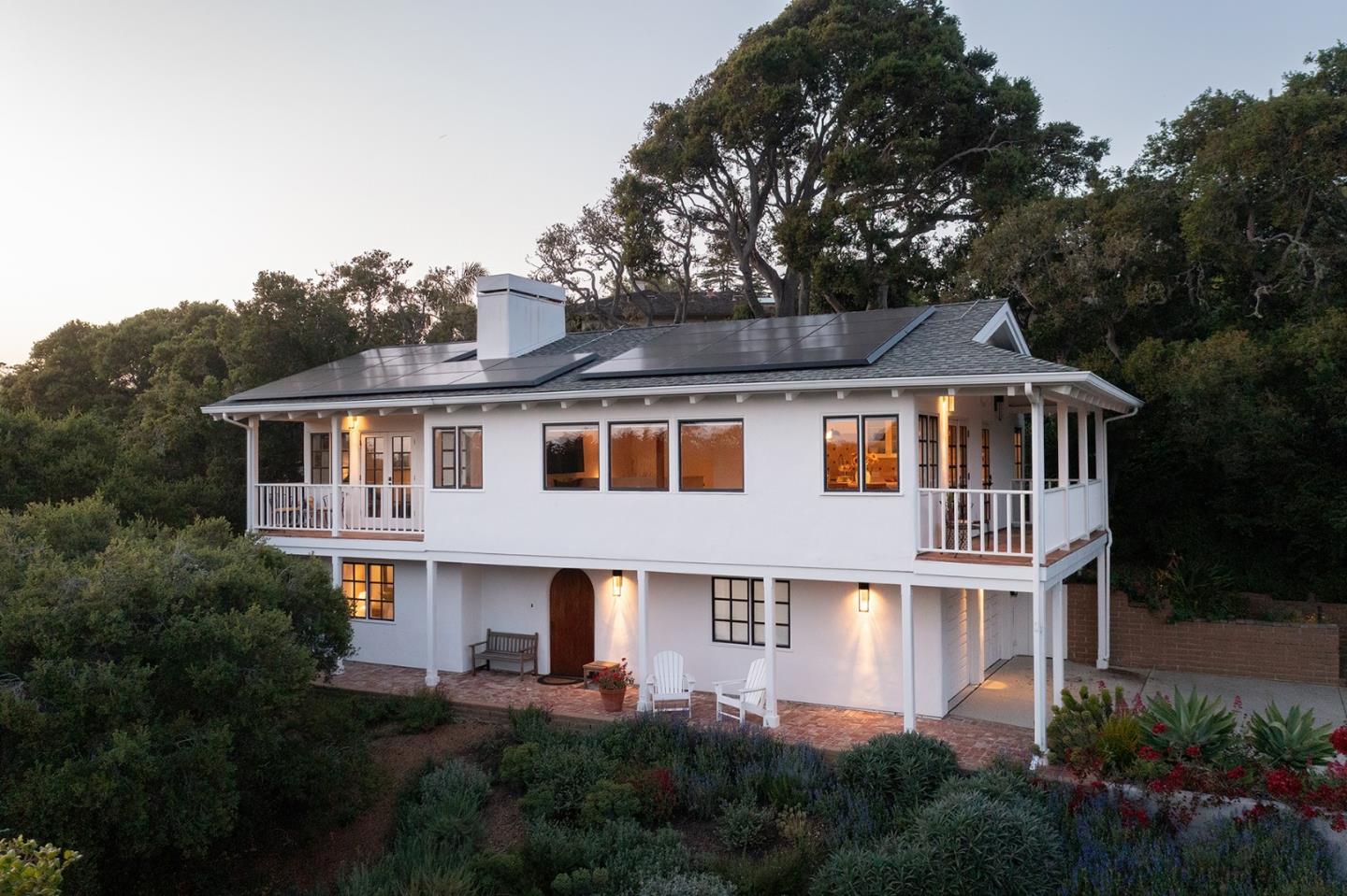 Detail Gallery Image 1 of 36 For 26282 Atherton Dr, Carmel,  CA 93923 - 4 Beds | 2/1 Baths