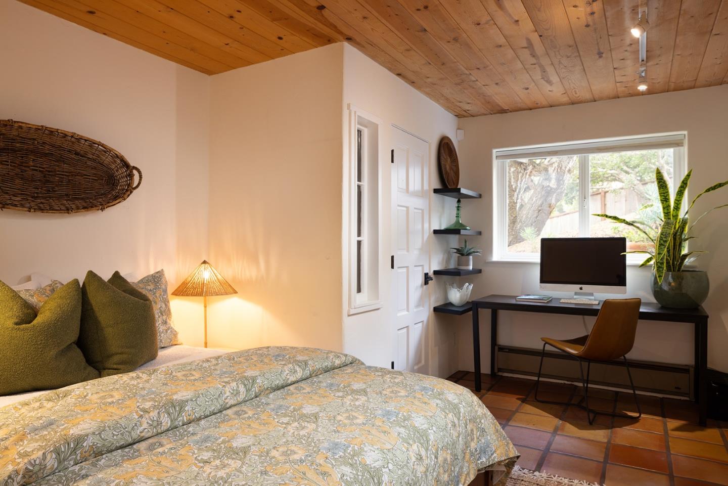Detail Gallery Image 30 of 36 For 26282 Atherton Dr, Carmel,  CA 93923 - 4 Beds | 2/1 Baths
