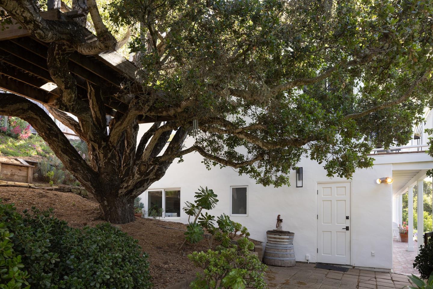 Detail Gallery Image 32 of 36 For 26282 Atherton Dr, Carmel,  CA 93923 - 4 Beds | 2/1 Baths