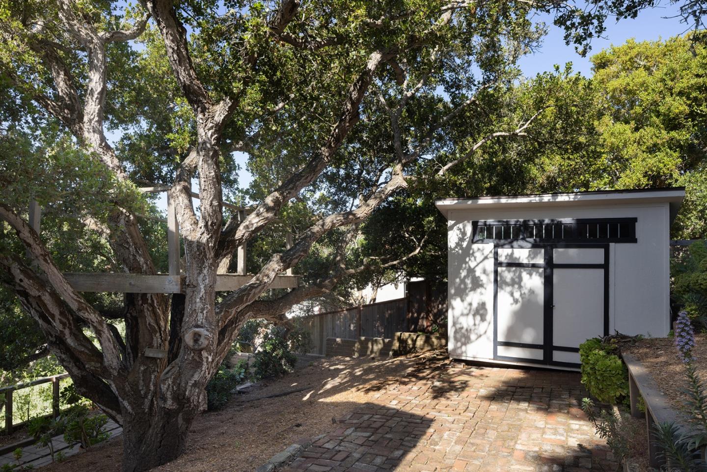 Detail Gallery Image 34 of 36 For 26282 Atherton Dr, Carmel,  CA 93923 - 4 Beds | 2/1 Baths