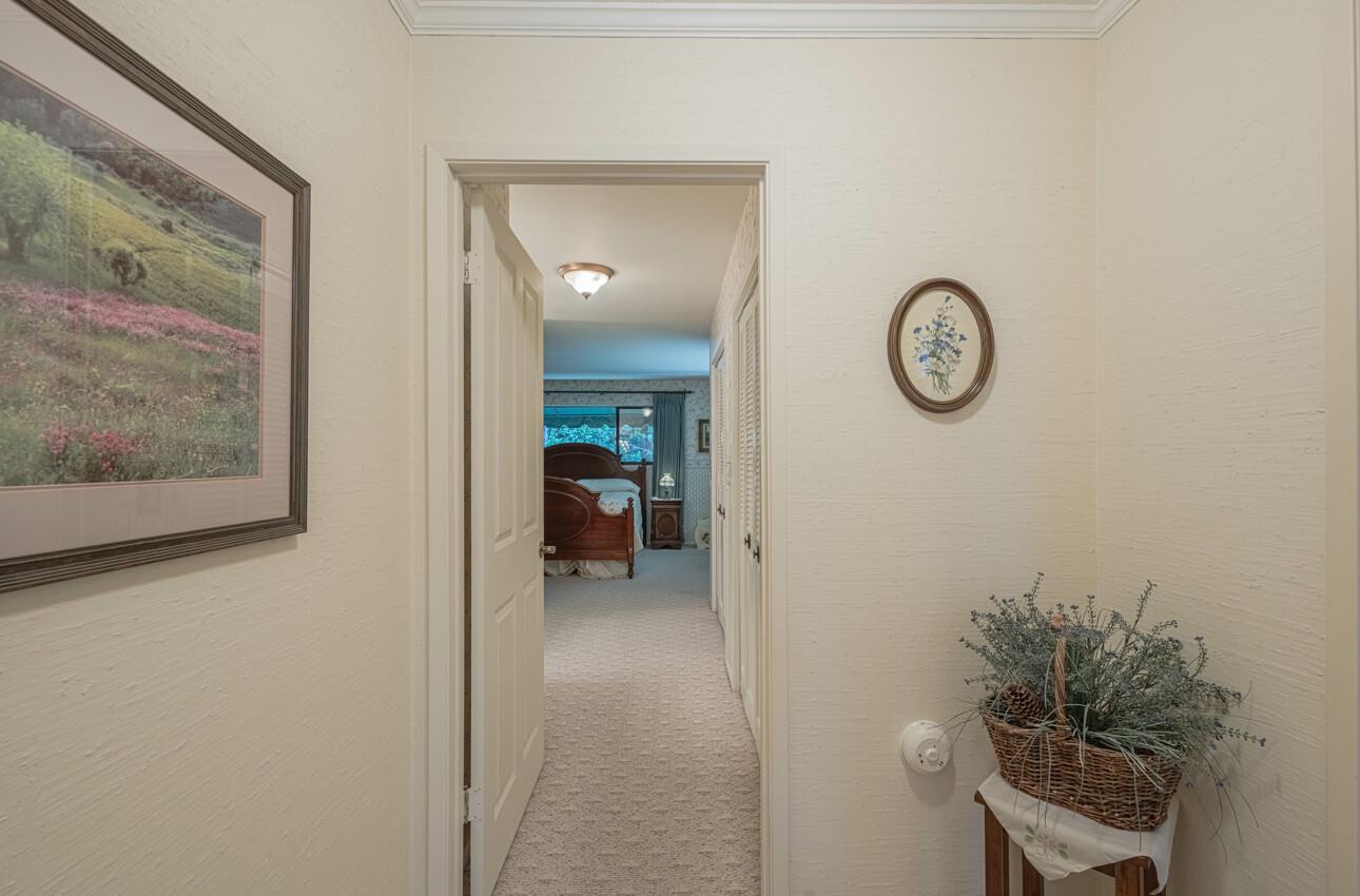 Detail Gallery Image 28 of 44 For 51 La Mirada Ct, Salinas,  CA 93901 - 3 Beds | 2/1 Baths