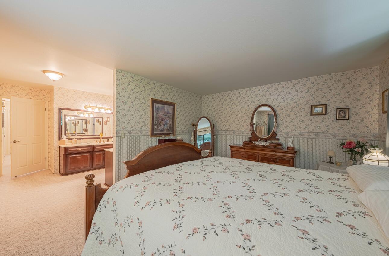 Detail Gallery Image 31 of 44 For 51 La Mirada Ct, Salinas,  CA 93901 - 3 Beds | 2/1 Baths
