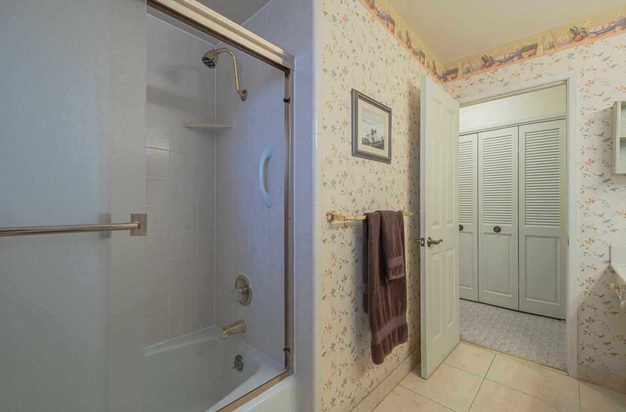 Detail Gallery Image 42 of 44 For 51 La Mirada Ct, Salinas,  CA 93901 - 3 Beds | 2/1 Baths