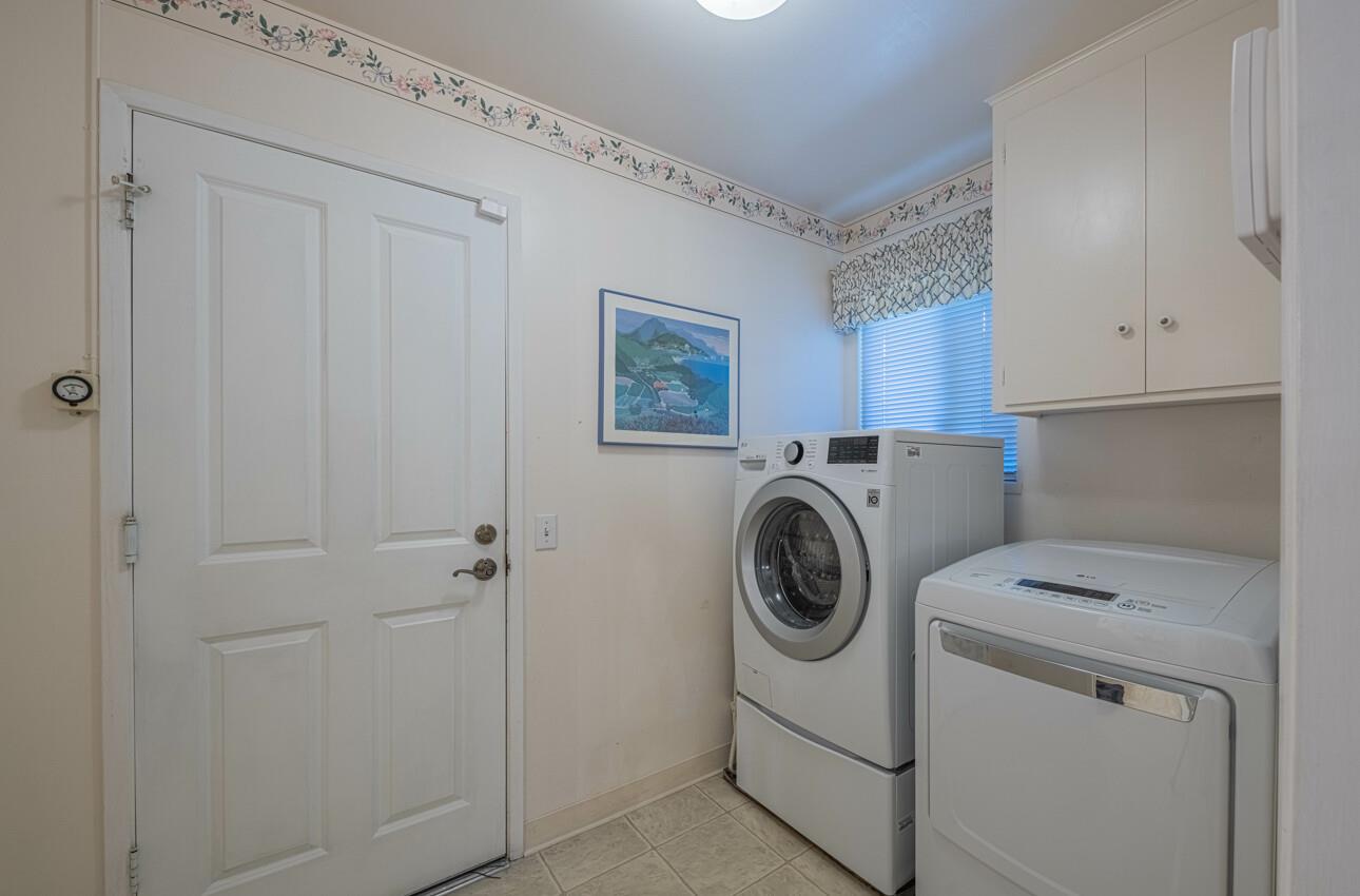 Detail Gallery Image 43 of 44 For 51 La Mirada Ct, Salinas,  CA 93901 - 3 Beds | 2/1 Baths
