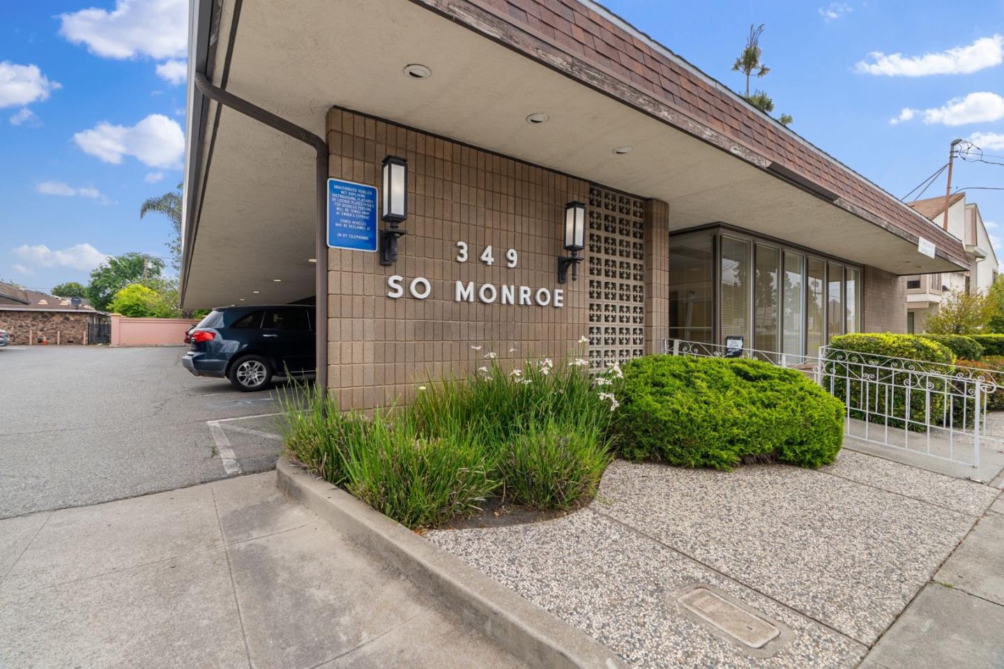 Detail Gallery Image 2 of 52 For 349 S Monroe St, San Jose,  CA 95128 - – Beds | – Baths