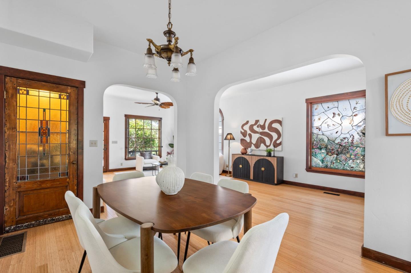 Detail Gallery Image 6 of 44 For 9 Prospect Ave, Port Costa,  CA 94569 - 2 Beds | 1/1 Baths