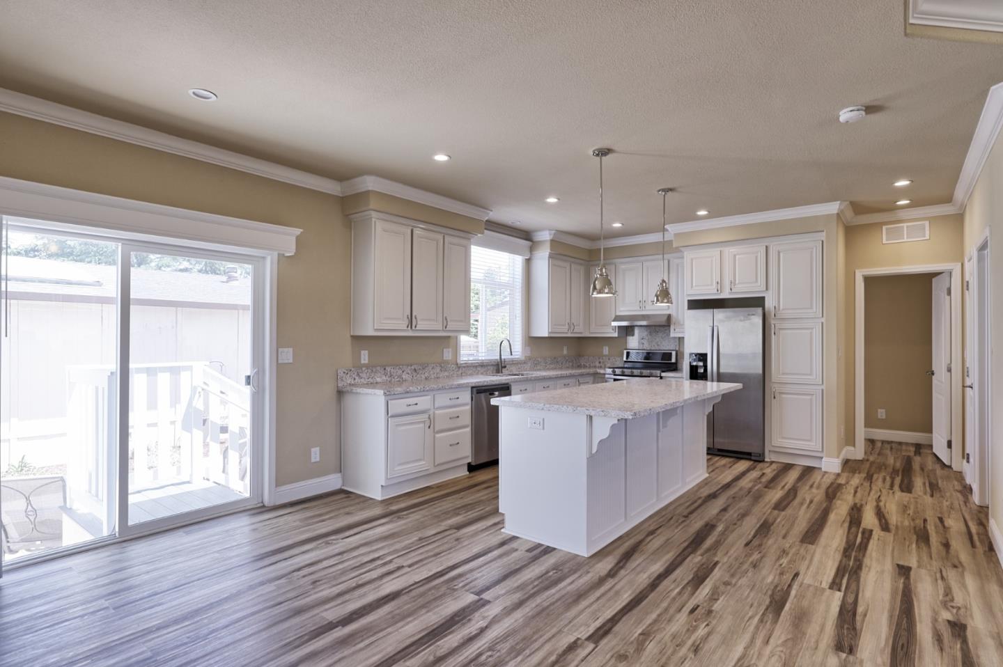 Detail Gallery Image 30 of 47 For 268 Cherry Ct #268,  Morgan Hill,  CA 95037 - 2 Beds | 2 Baths