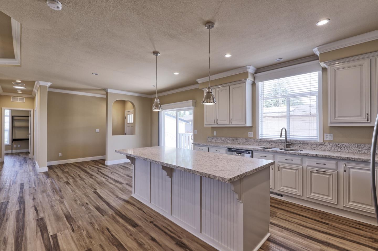 Detail Gallery Image 5 of 47 For 268 Cherry Ct #268,  Morgan Hill,  CA 95037 - 2 Beds | 2 Baths