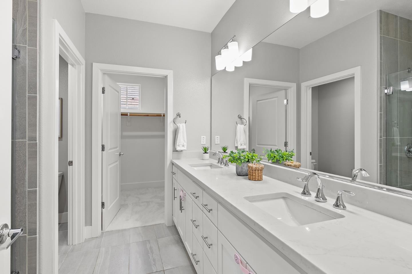 Detail Gallery Image 22 of 35 For 3718 Pyramid Way, Mountain View,  CA 94043 - 4 Beds | 4 Baths