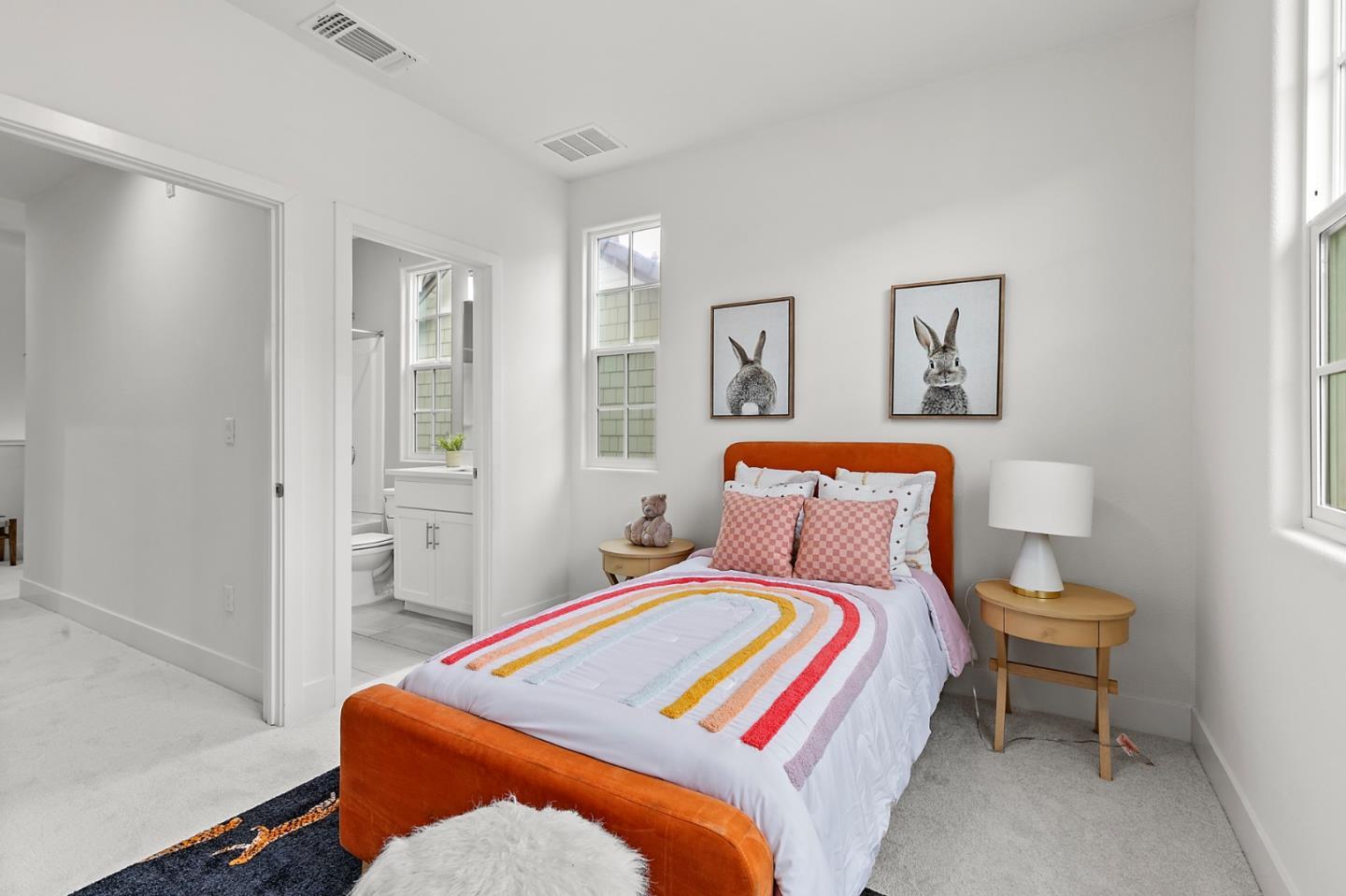 Detail Gallery Image 26 of 35 For 3718 Pyramid Way, Mountain View,  CA 94043 - 4 Beds | 4 Baths