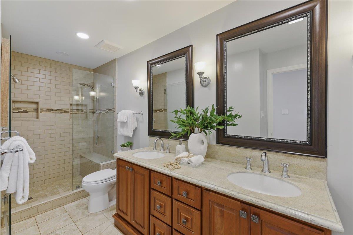 Detail Gallery Image 32 of 55 For 2434 Hastings Dr, Belmont,  CA 94002 - 3 Beds | 2/1 Baths