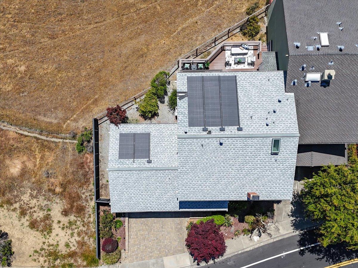 Detail Gallery Image 45 of 55 For 2434 Hastings Dr, Belmont,  CA 94002 - 3 Beds | 2/1 Baths