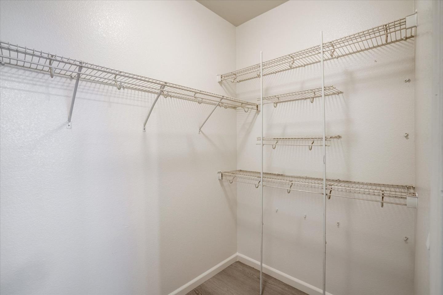 Detail Gallery Image 23 of 38 For 22820 Paseo Pl, Hayward,  CA 94541 - 3 Beds | 3 Baths