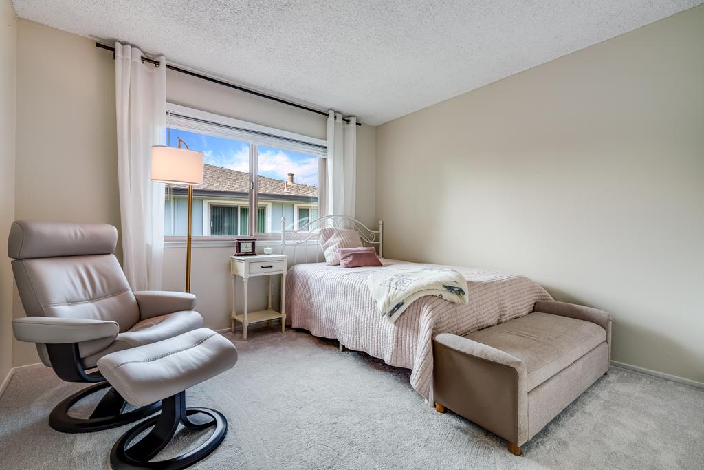 Detail Gallery Image 10 of 24 For 1133 Callas Ln #2,  Capitola,  CA 95010 - 2 Beds | 1 Baths