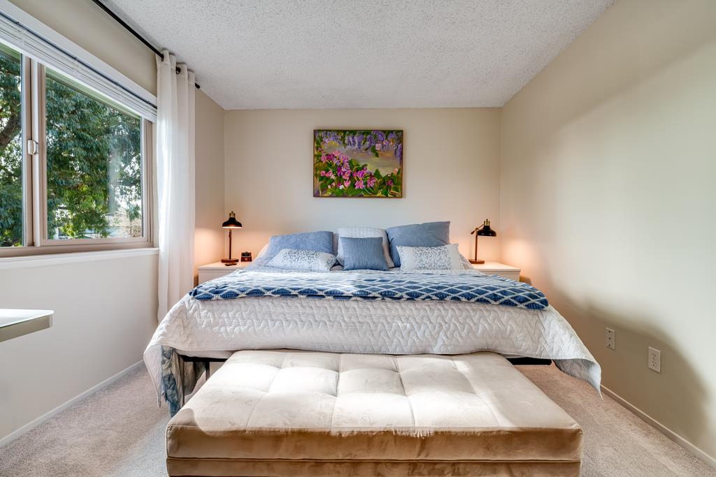 Detail Gallery Image 12 of 24 For 1133 Callas Ln #2,  Capitola,  CA 95010 - 2 Beds | 1 Baths
