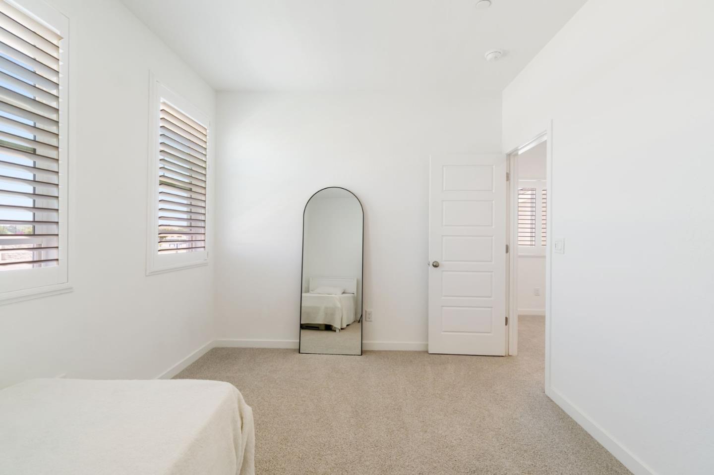 Detail Gallery Image 21 of 40 For 2459 W Hampton Dr, Hanford,  CA 93230 - 4 Beds | 2/1 Baths