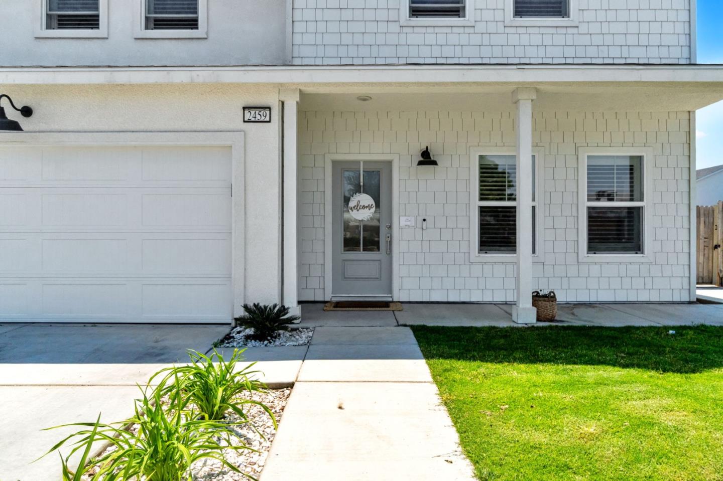 Detail Gallery Image 31 of 40 For 2459 W Hampton Dr, Hanford,  CA 93230 - 4 Beds | 2/1 Baths