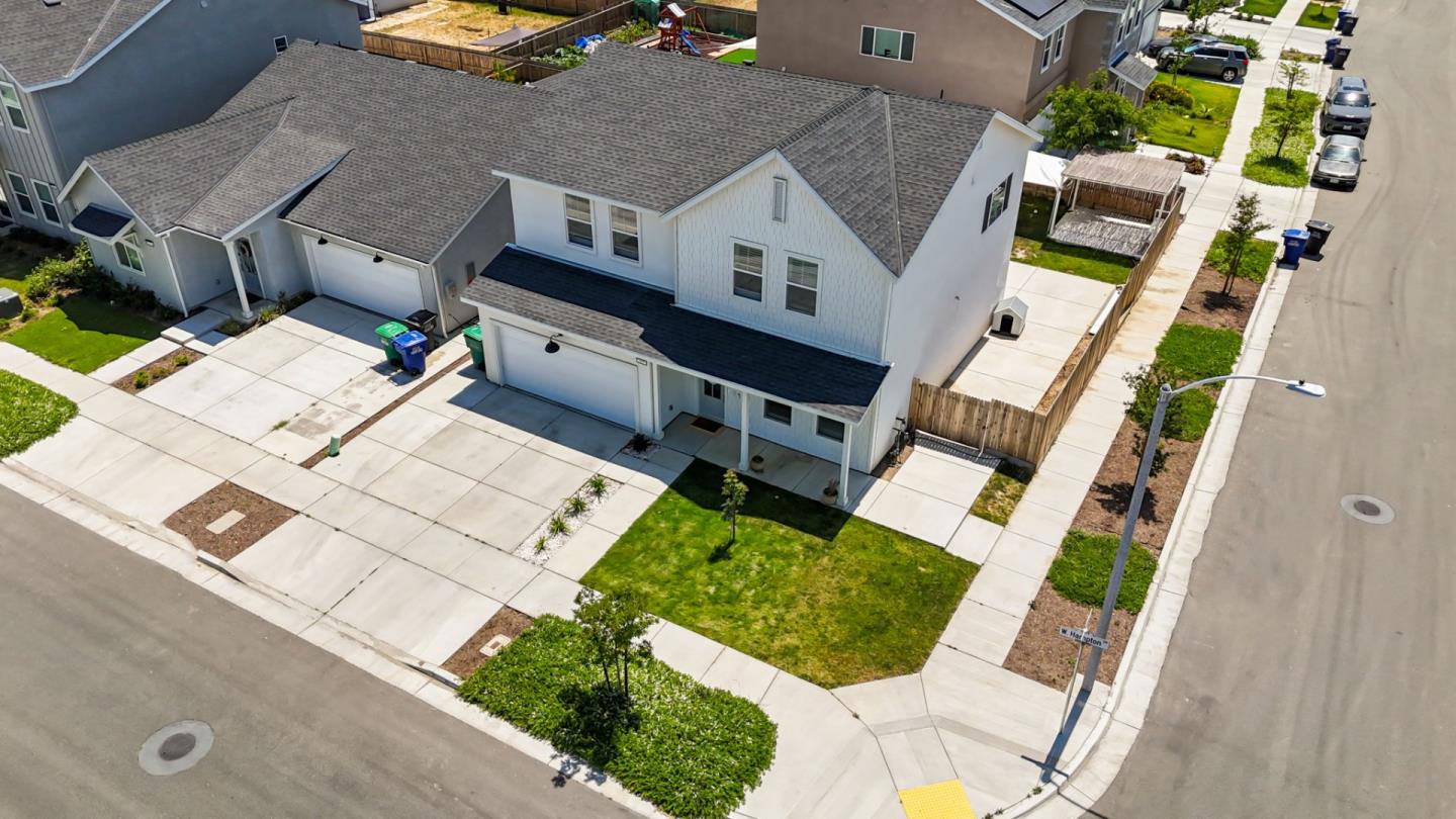 Detail Gallery Image 34 of 40 For 2459 W Hampton Dr, Hanford,  CA 93230 - 4 Beds | 2/1 Baths